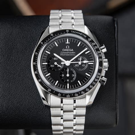 alpha moonwatch|omega 3861 moonwatch.